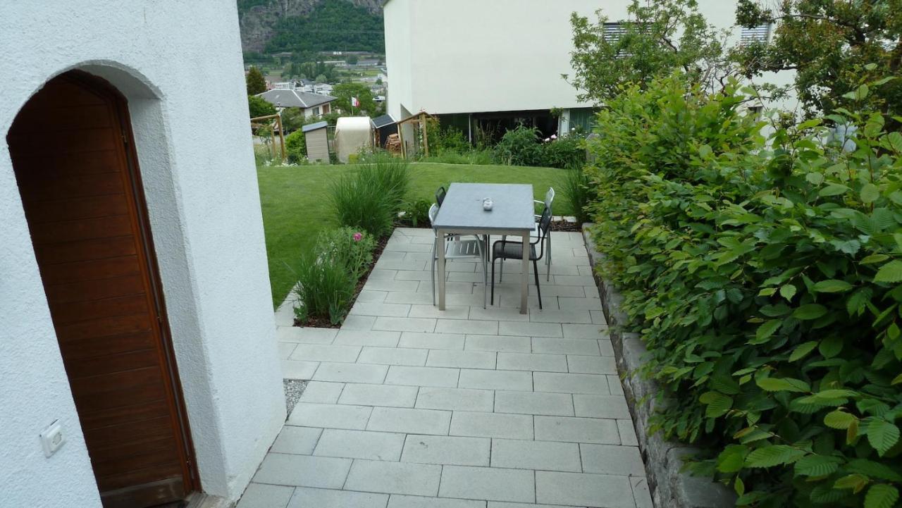Holzji Apartment Glis Exterior photo