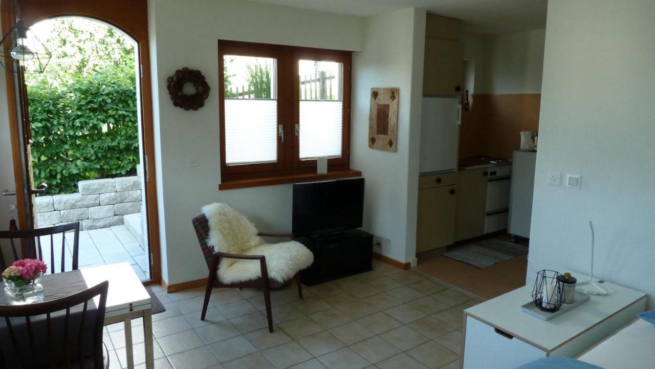 Holzji Apartment Glis Exterior photo