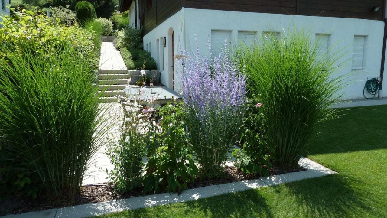 Holzji Apartment Glis Exterior photo