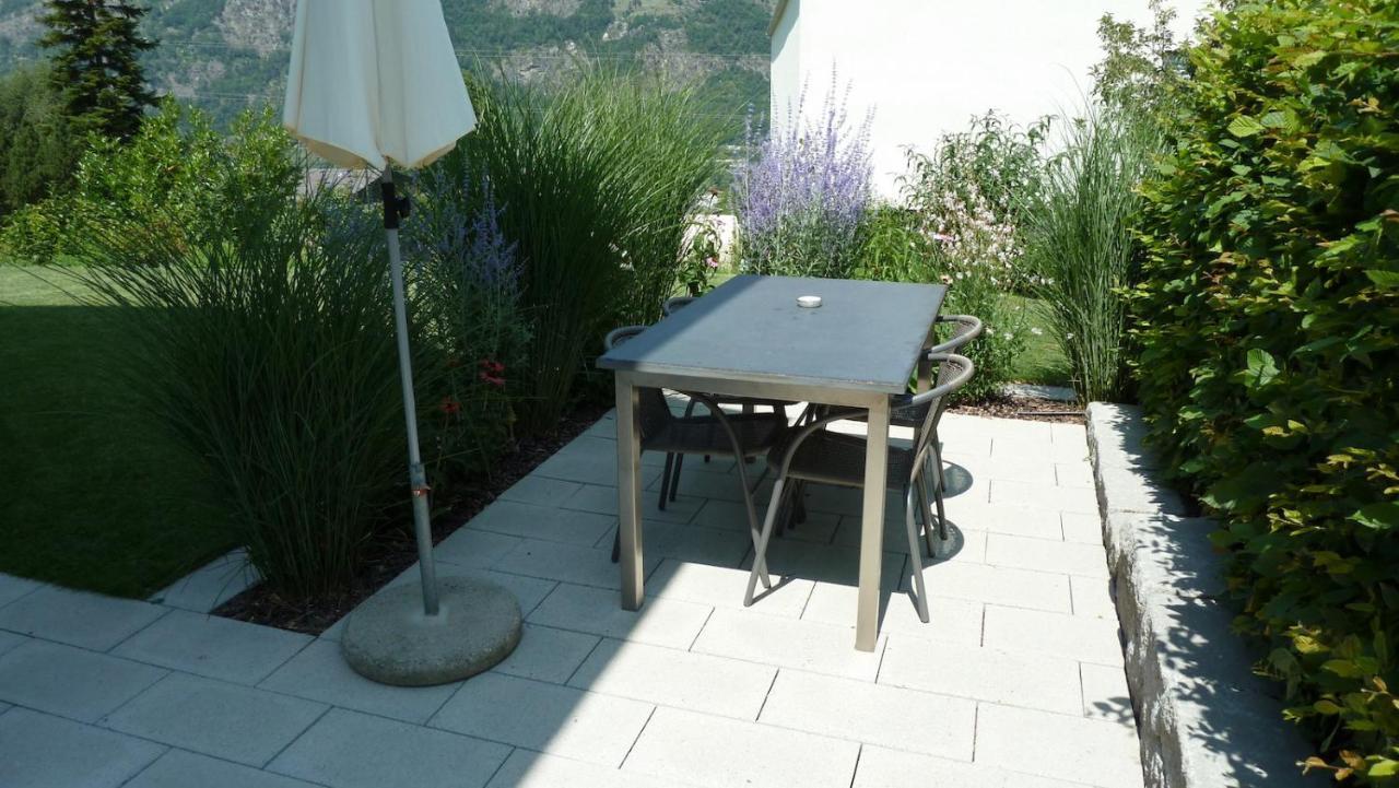 Holzji Apartment Glis Exterior photo
